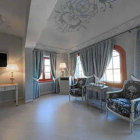 Relais Prato Hotel